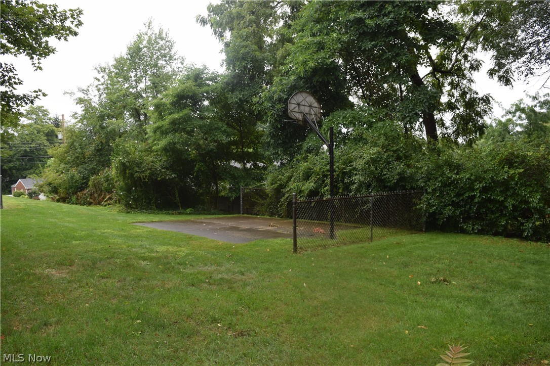 5040 2nd Street Northwest Canton, OH 44708 - Photo 38 of 45 Basketball court!