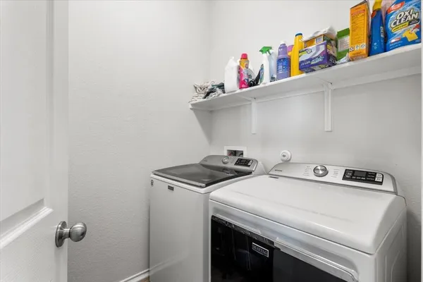 $1,945 | 192 Green Egret Way, Leander, TX 78641