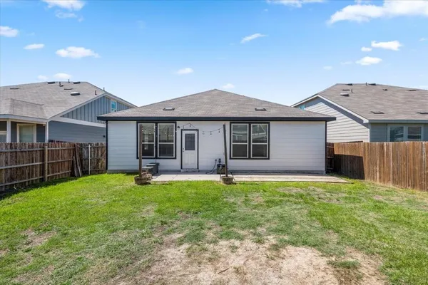 $1,945 | 192 Green Egret Way, Leander, TX 78641