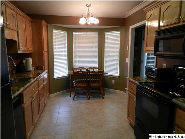 101 South Forty Road Alabaster, AL 35007 - Photo 6 of 15