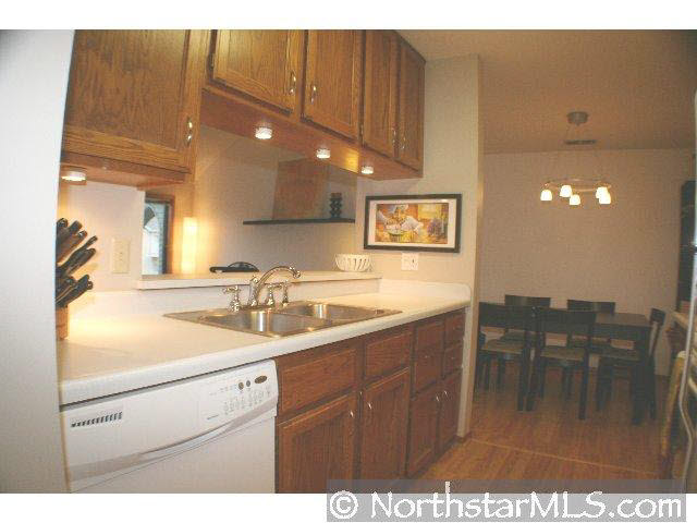 760 County Rd F West, Unit F Shoreview, MN 55126 - Photo 4 of 10 Gallery Image 4