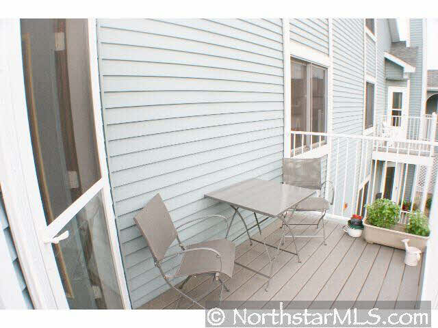 760 County Rd F West, Unit F Shoreview, MN 55126 - Photo 6 of 10 Gallery Image 6