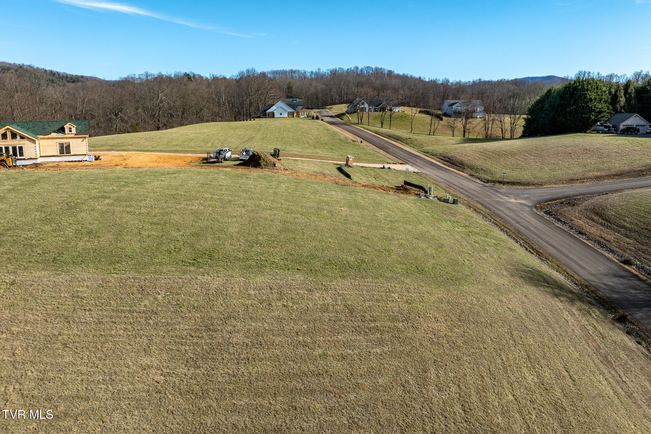 0 Deer Ridge Court, Unit 1 Butler, TN 37640 - Photo 22 of 34 TBD Harbor Point Rd (21 of 33)