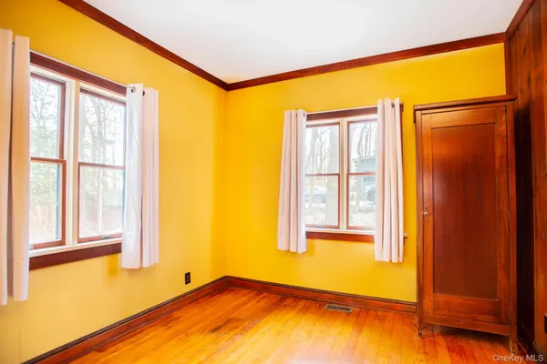 $3,995 | 11 Locust Drive, Cold Spring, NY 10516