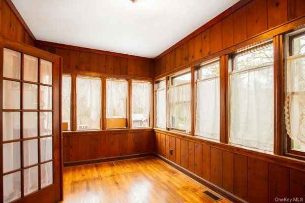 $3,995 | 11 Locust Drive, Cold Spring, NY 10516