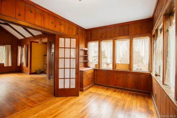 $3,995 | 11 Locust Drive, Cold Spring, NY 10516