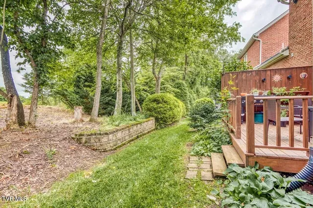 $204,999 | 817 Wayne Avenue Northeast, Unit 17, Abingdon, VA 24210