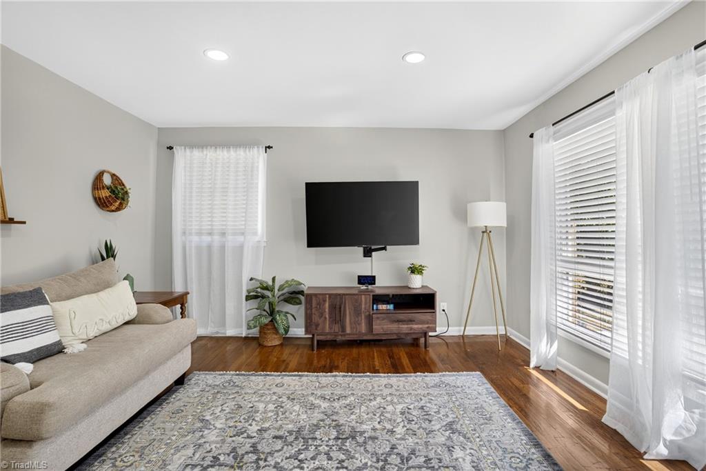 4316 Halifax Road Greensboro, NC 27407 - Photo 13 of 45