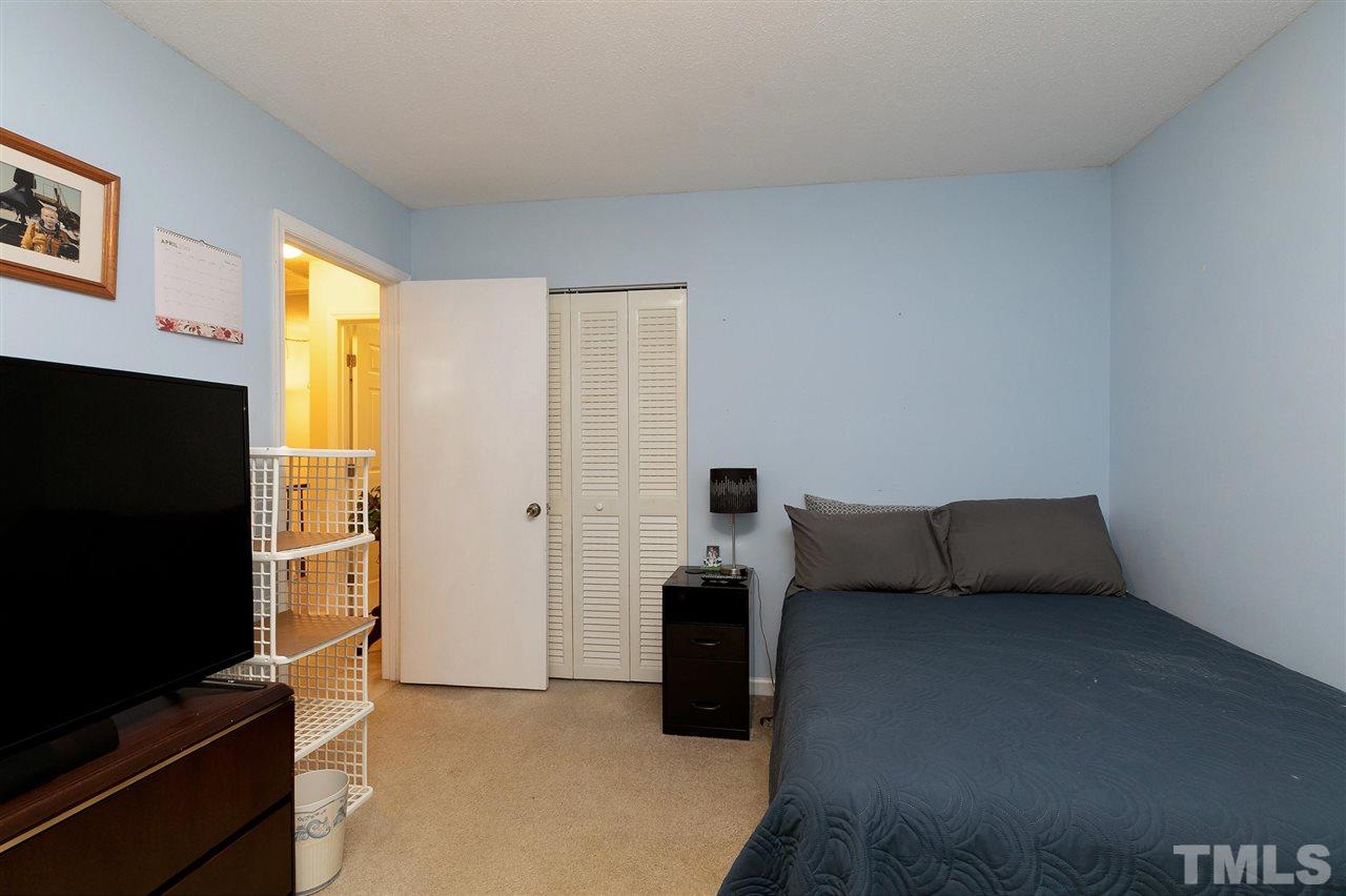1308 Springlawn Court Raleigh, NC 27609 - Photo 19 of 30 Gallery Image 19