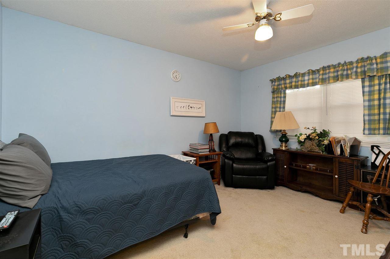 1308 Springlawn Court Raleigh, NC 27609 - Photo 20 of 30 Gallery Image 20