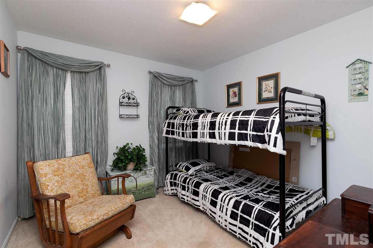 1308 Springlawn Court Raleigh, NC 27609 - Photo 21 of 30 Gallery Image 21