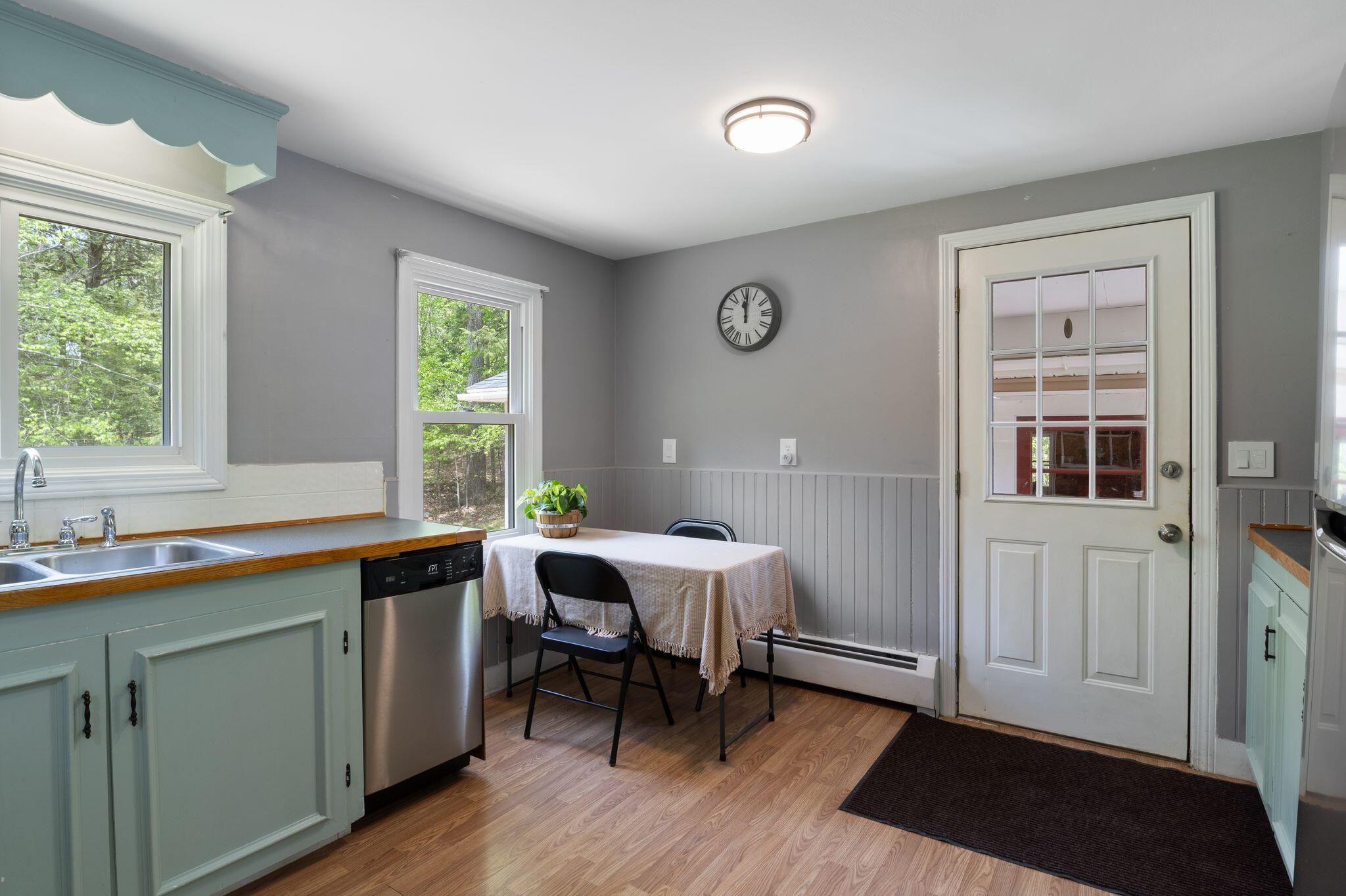 37 Pilgrim Road Standish, ME 04084 - Photo 6 of 25