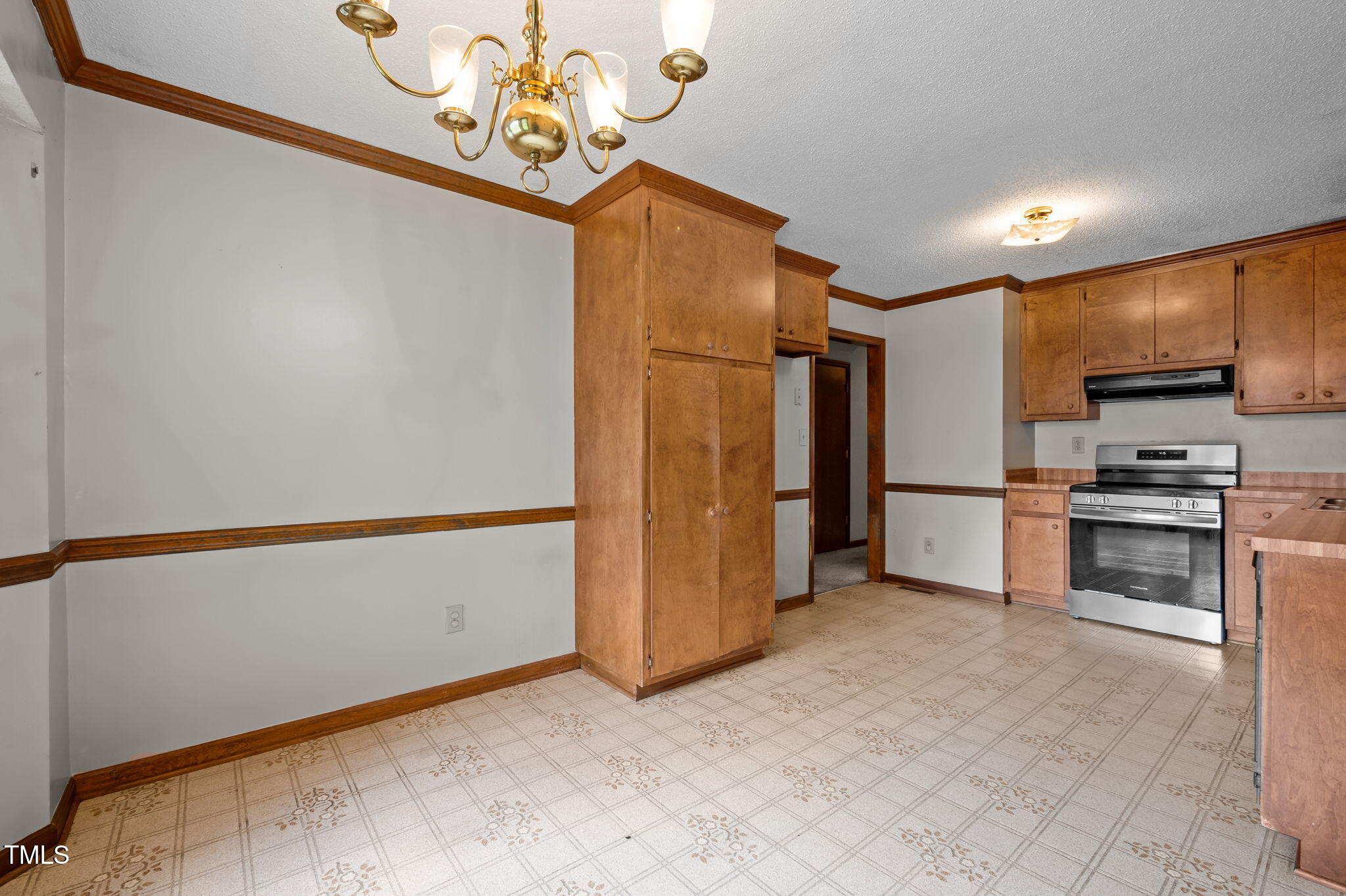 5721 Lake Elton Road Durham, NC 27713 - Photo 14 of 46 22-web-or-mls-P1081419
