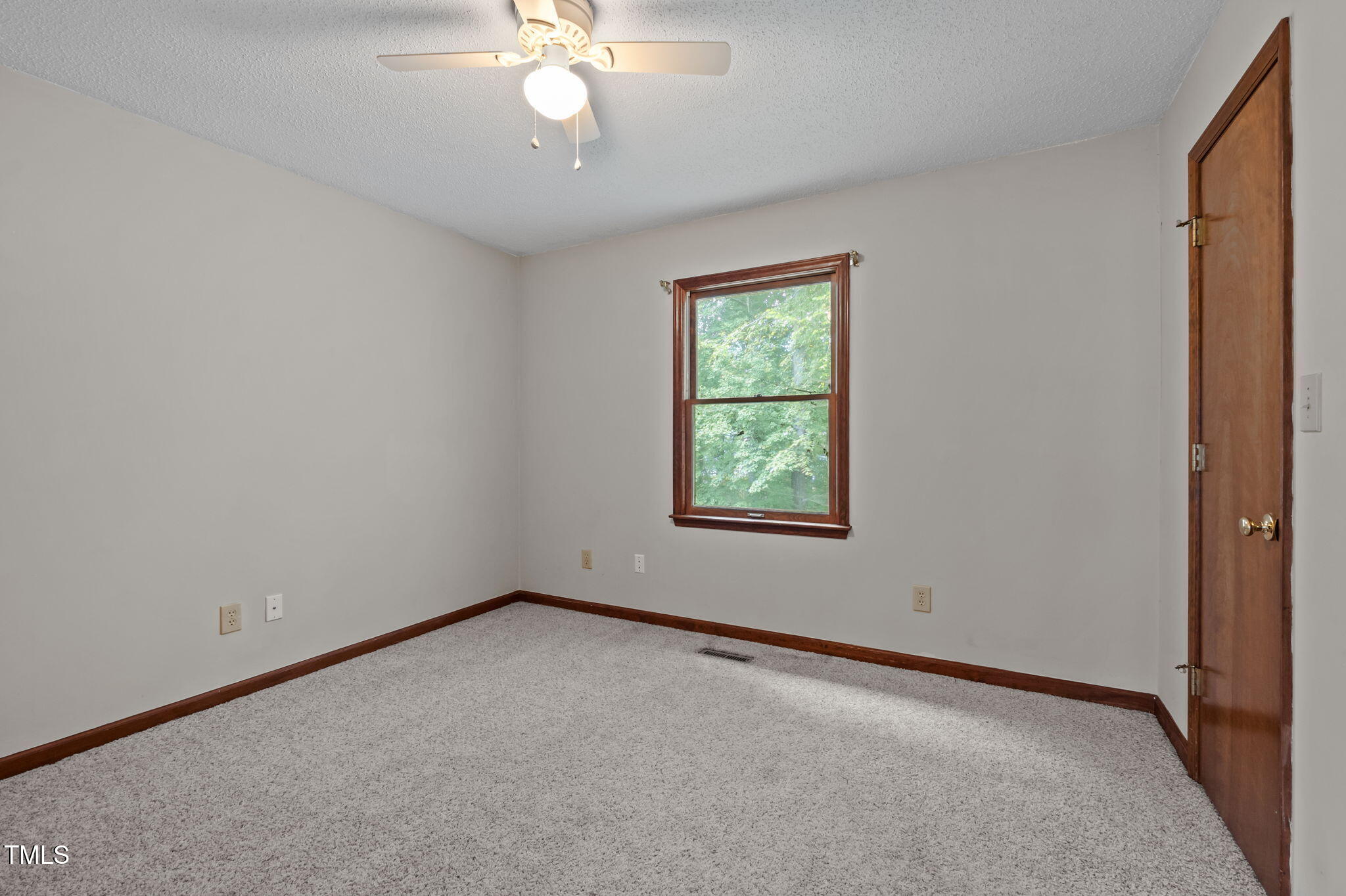 5721 Lake Elton Road Durham, NC 27713 - Photo 16 of 46 24-web-or-mls-P1081425