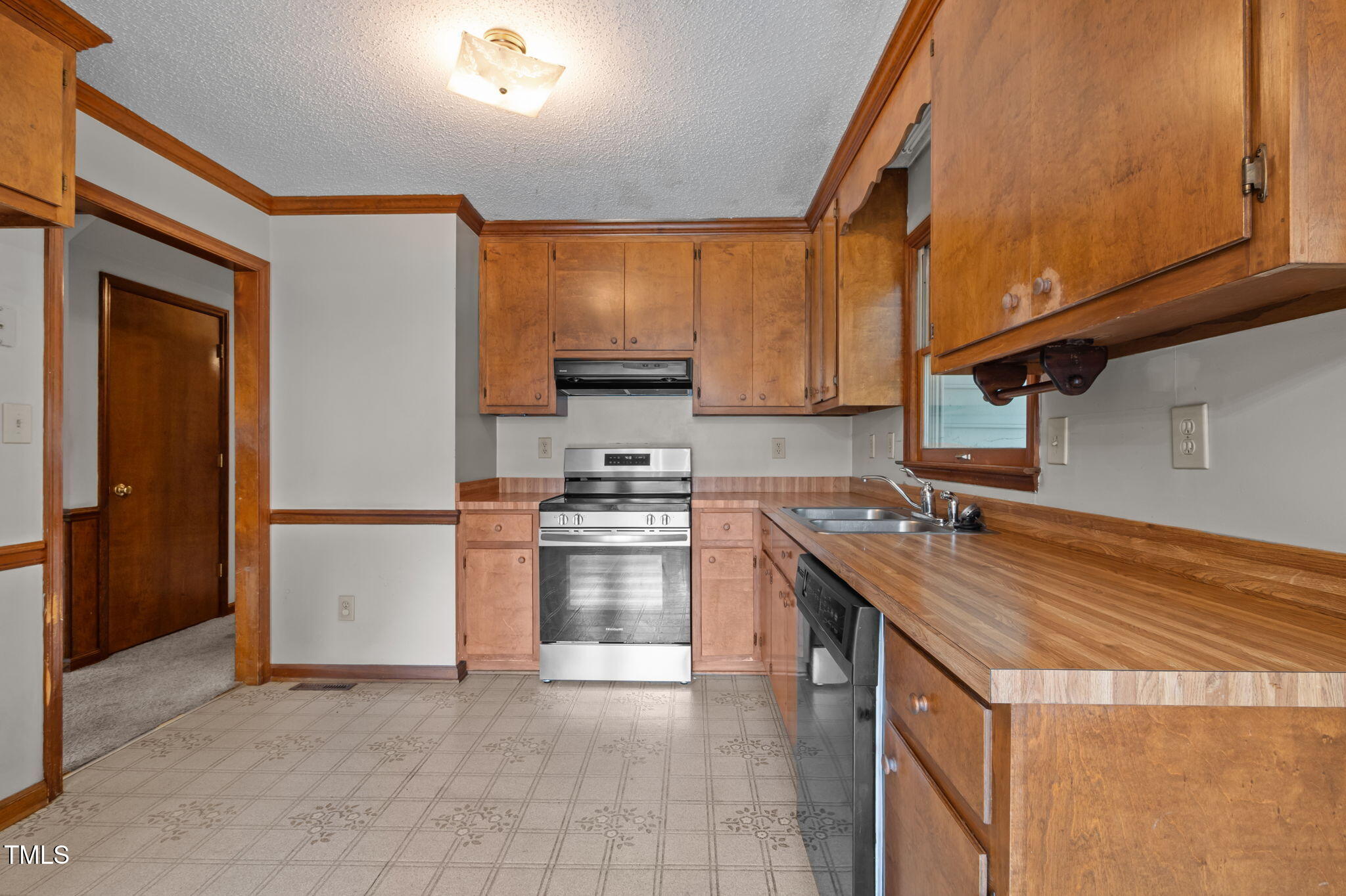 5721 Lake Elton Road Durham, NC 27713 - Photo 9 of 46 17-web-or-mls-P1081401