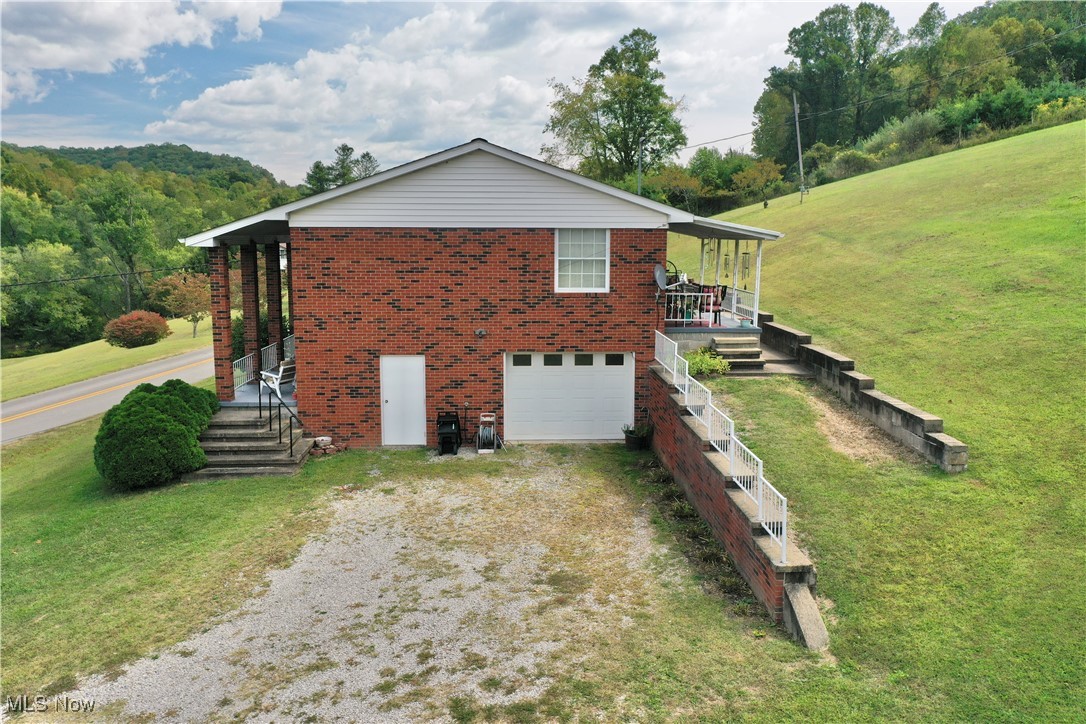 4514 Russet Road Grantsville, WV 26147 - Photo 4 of 44