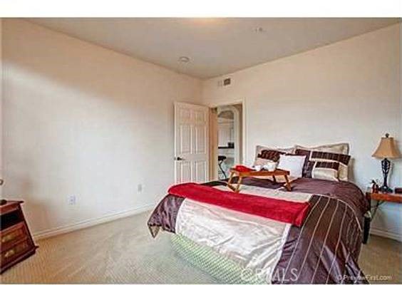 9253 Regents Road La Jolla, CA 92037 - Photo 6 of 14