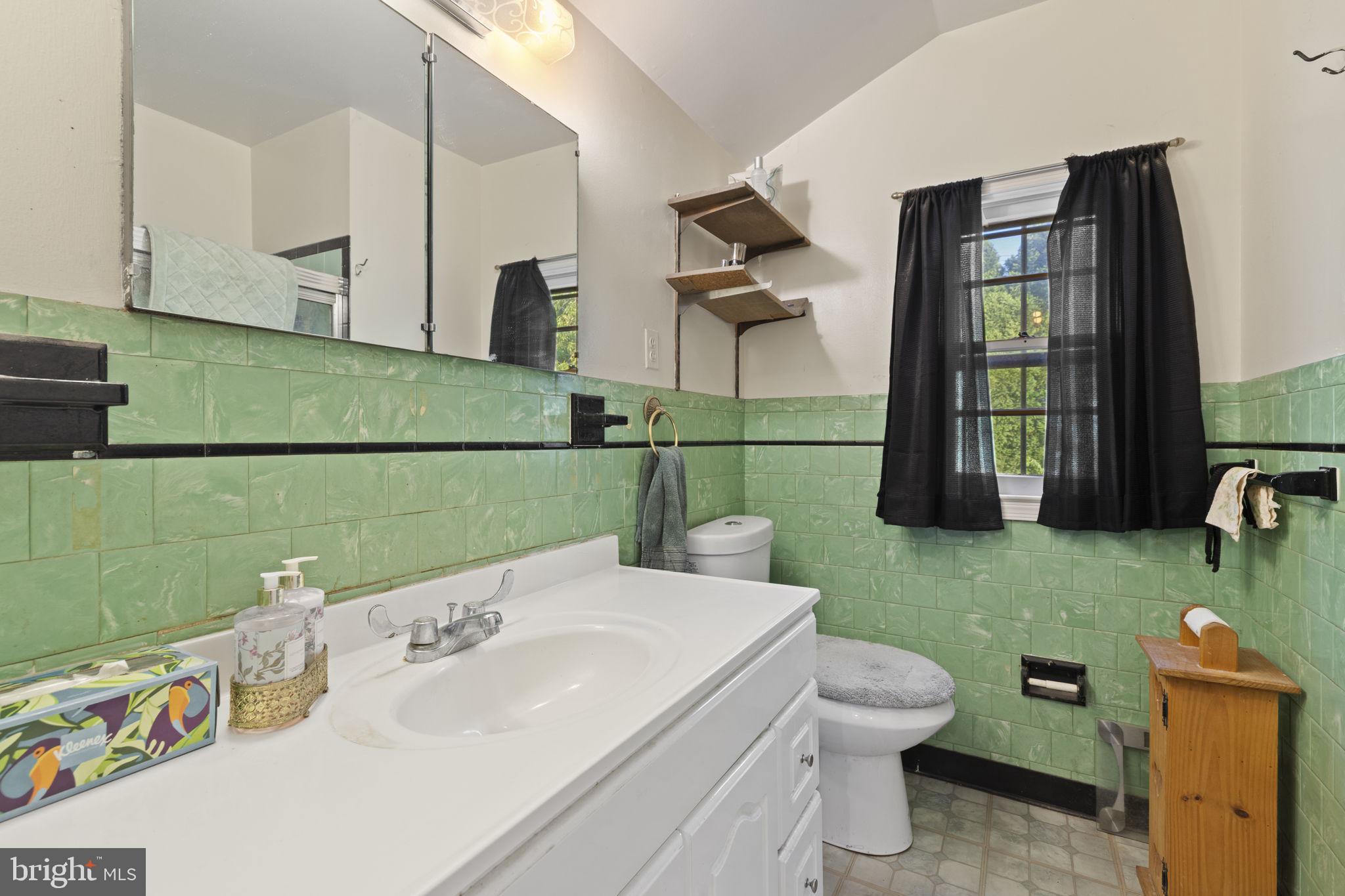 9307 Avondale Road Baltimore, MD 21234 - Photo 16 of 24 Gallery Image 16
