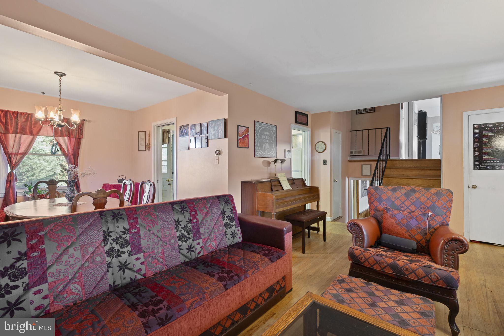 9307 Avondale Road Baltimore, MD 21234 - Photo 3 of 24 Gallery Image 3