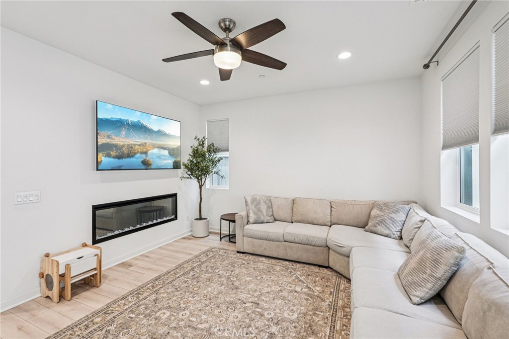 32691 Brunello Way Temecula, CA 92591 - Photo 2 of 38