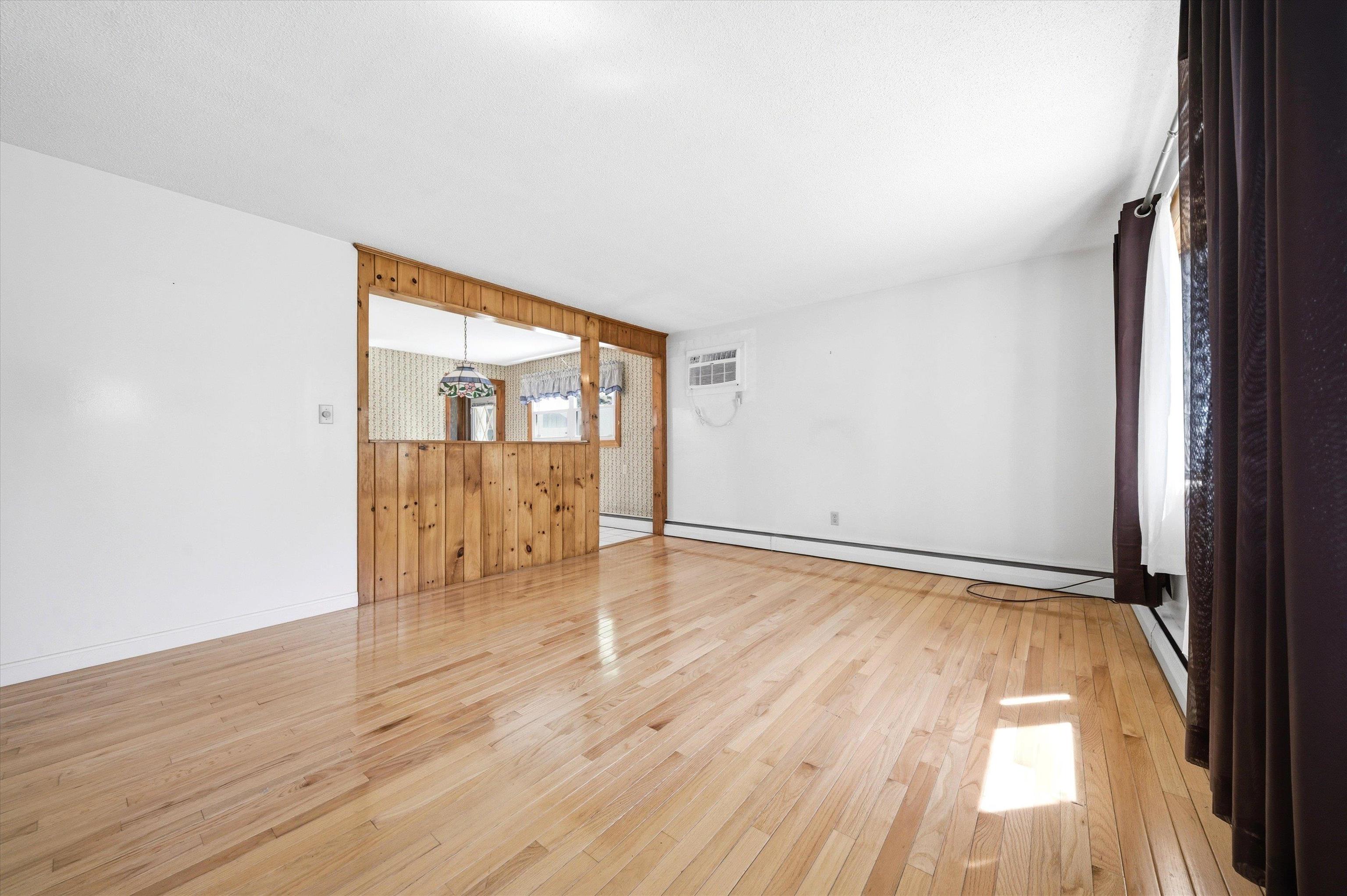 33 Ross Street Nashua, NH 03060 - Photo 5 of 31