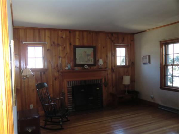4 Spring Street Beverly, MA 01915 - Photo 7 of 14 Gallery Image 7