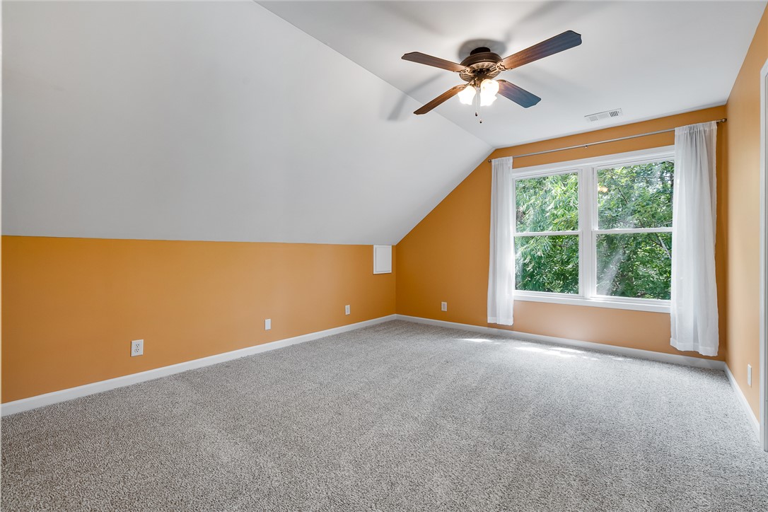 223 Inlet Pointe Drive Anderson, SC 29625 - Photo 31 of 50