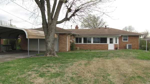 $229,900 | 113 North 2nd Avenue, Princeton, IN 47670