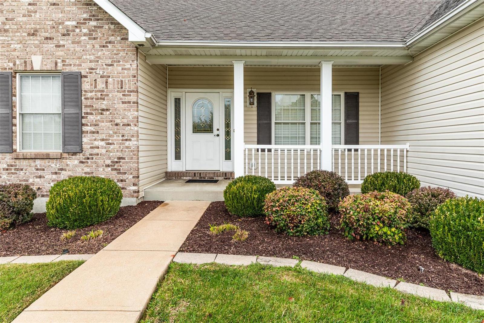 4985 Ambs Road St. Louis, MO 63128 - Photo 2 of 43 Gallery Image 2