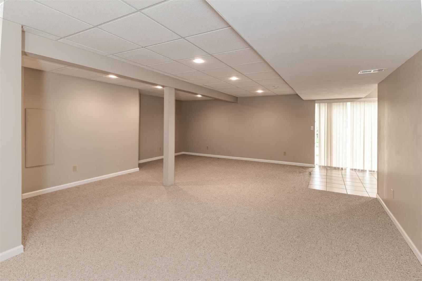 4985 Ambs Road St. Louis, MO 63128 - Photo 33 of 43 Gallery Image 33