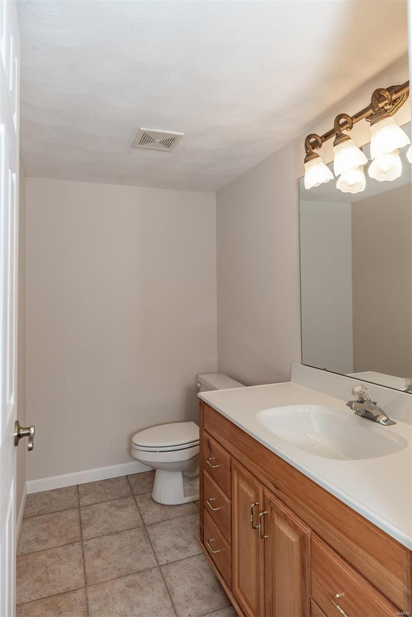 4985 Ambs Road St. Louis, MO 63128 - Photo 36 of 43 Gallery Image 36