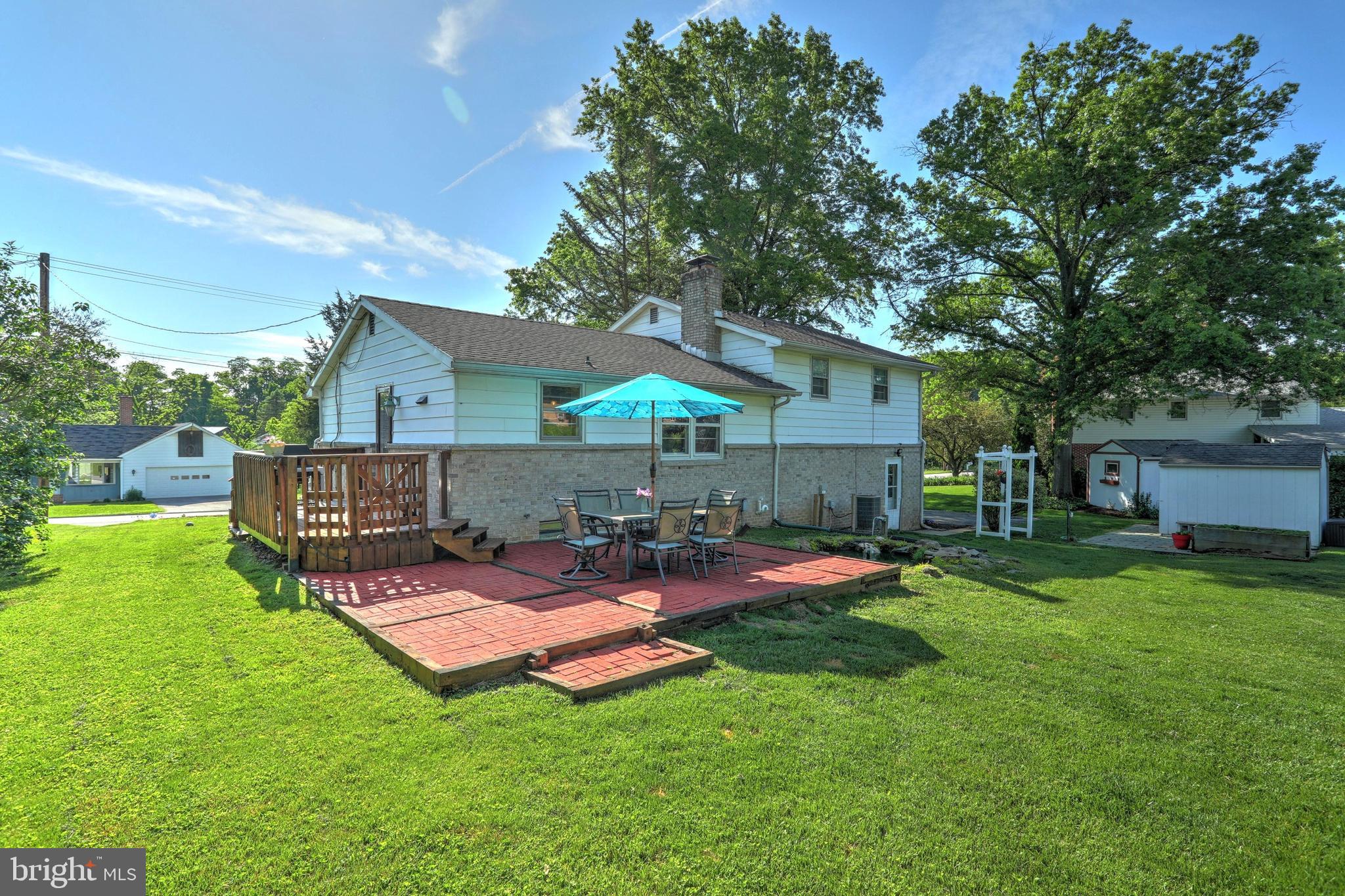 2427 Pine Grove Road York, PA 17403 - Photo 30 of 34 PATIO FOR HANGING W/ FRIENDS