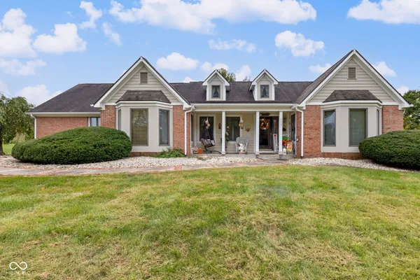 $439,900 | 3681 East Vernon Drive, Mooresville, IN 46158