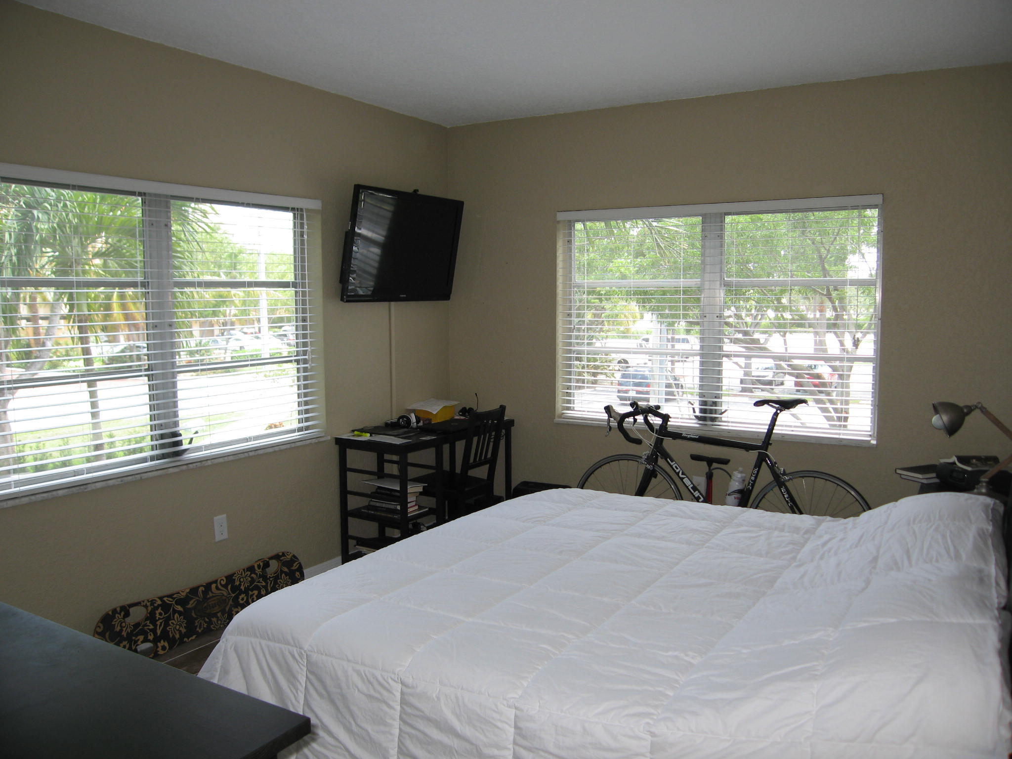 50 Southwest 3rd Avenue, Unit 208 Boca Raton, FL 33432 - Photo 16 of 35 Master Bedroom