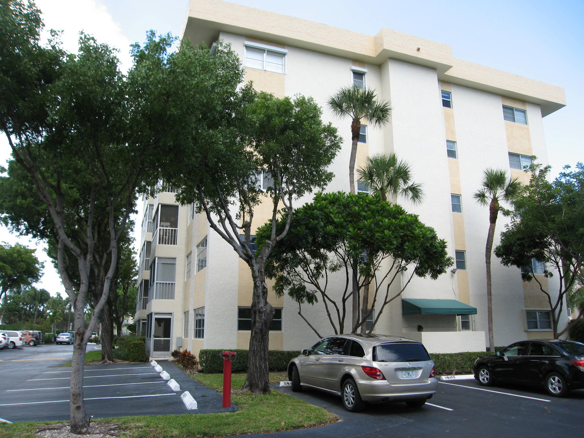 50 Southwest 3rd Avenue, Unit 208 Boca Raton, FL 33432 - Photo 35 of 35 Rear