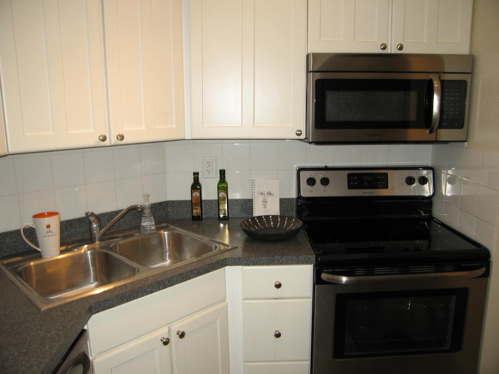 50 Southwest 3rd Avenue, Unit 208 Boca Raton, FL 33432 - Photo 6 of 35 Kitchen