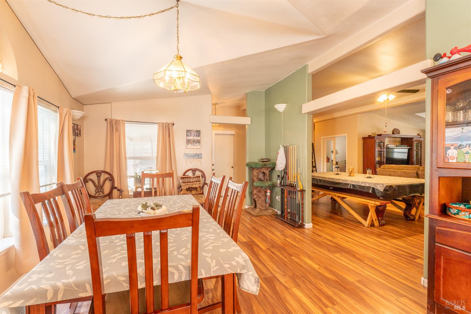 2301 N Road Laytonville, CA 95454 - Photo 9 of 23 Dining Area