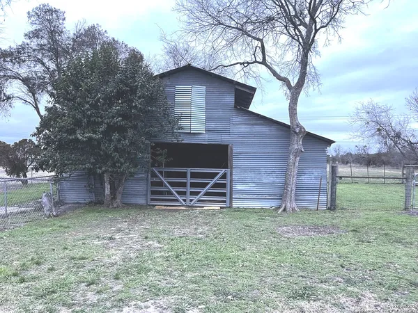 $2,350 | 5249 Green Valley Road, Cibolo, TX 78108