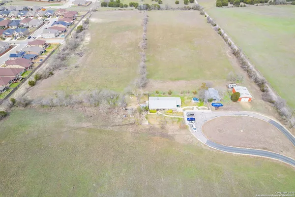 $2,350 | 5249 Green Valley Road, Cibolo, TX 78108