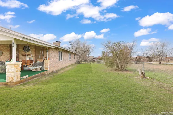 $2,350 | 5249 Green Valley Road, Cibolo, TX 78108