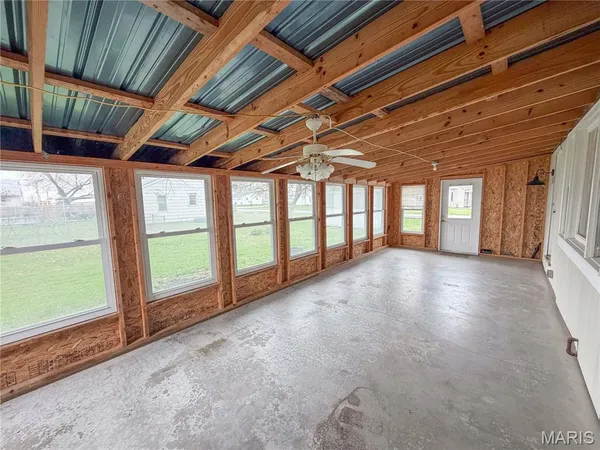 $275,000 | 1020 West Taylor Street, Bowling Green, MO 63334