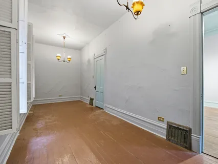 $535,000 | 639 West Schubert Avenue, Chicago, IL 60614