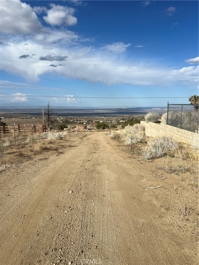 10510 Piute Road Littlerock, CA 93543 - Photo 10 of 13