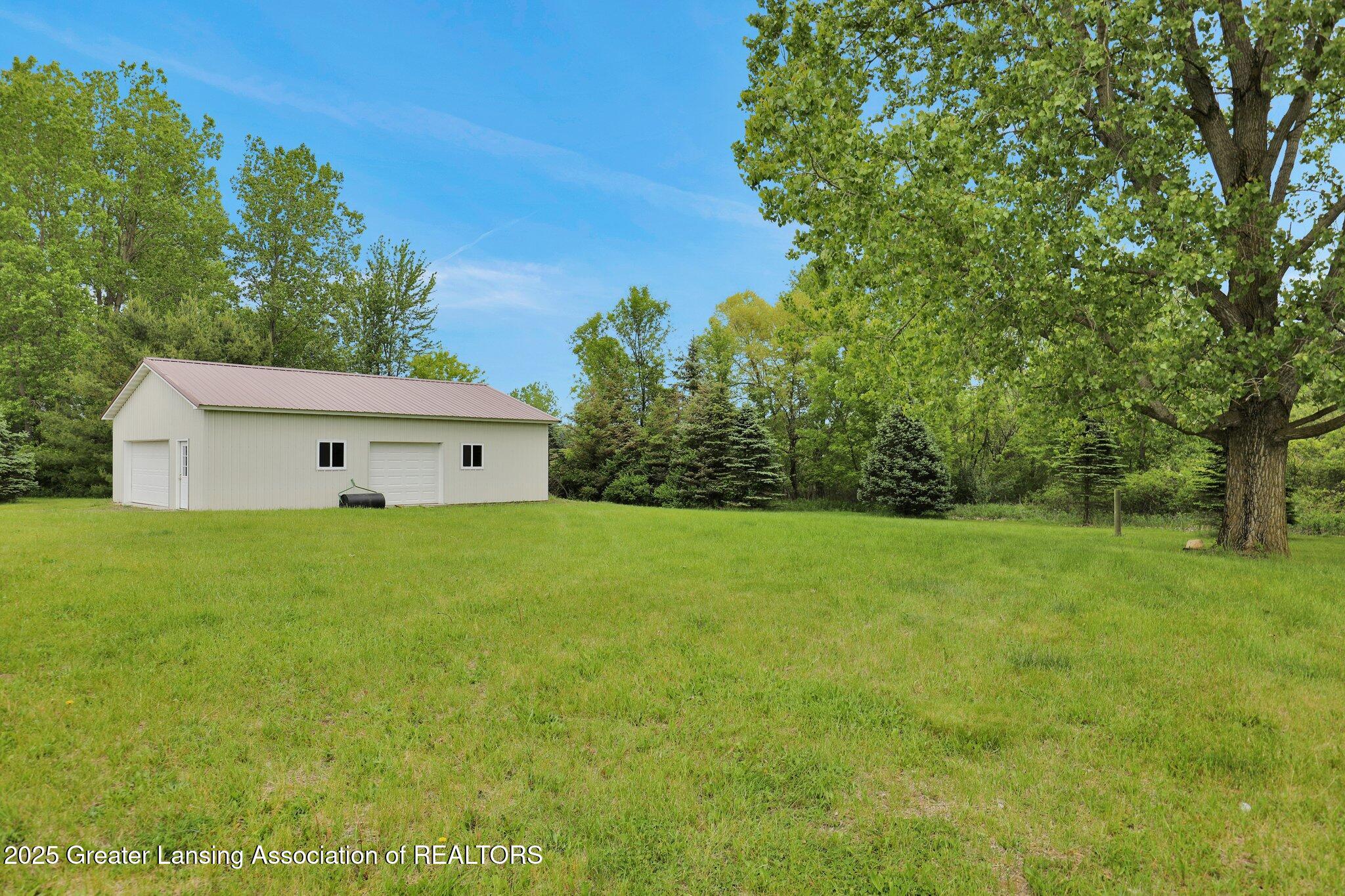 3115 Dietz Road Williamston, MI 48895 - Photo 5 of 53 35-web-or-mls-Open Ended Media-34