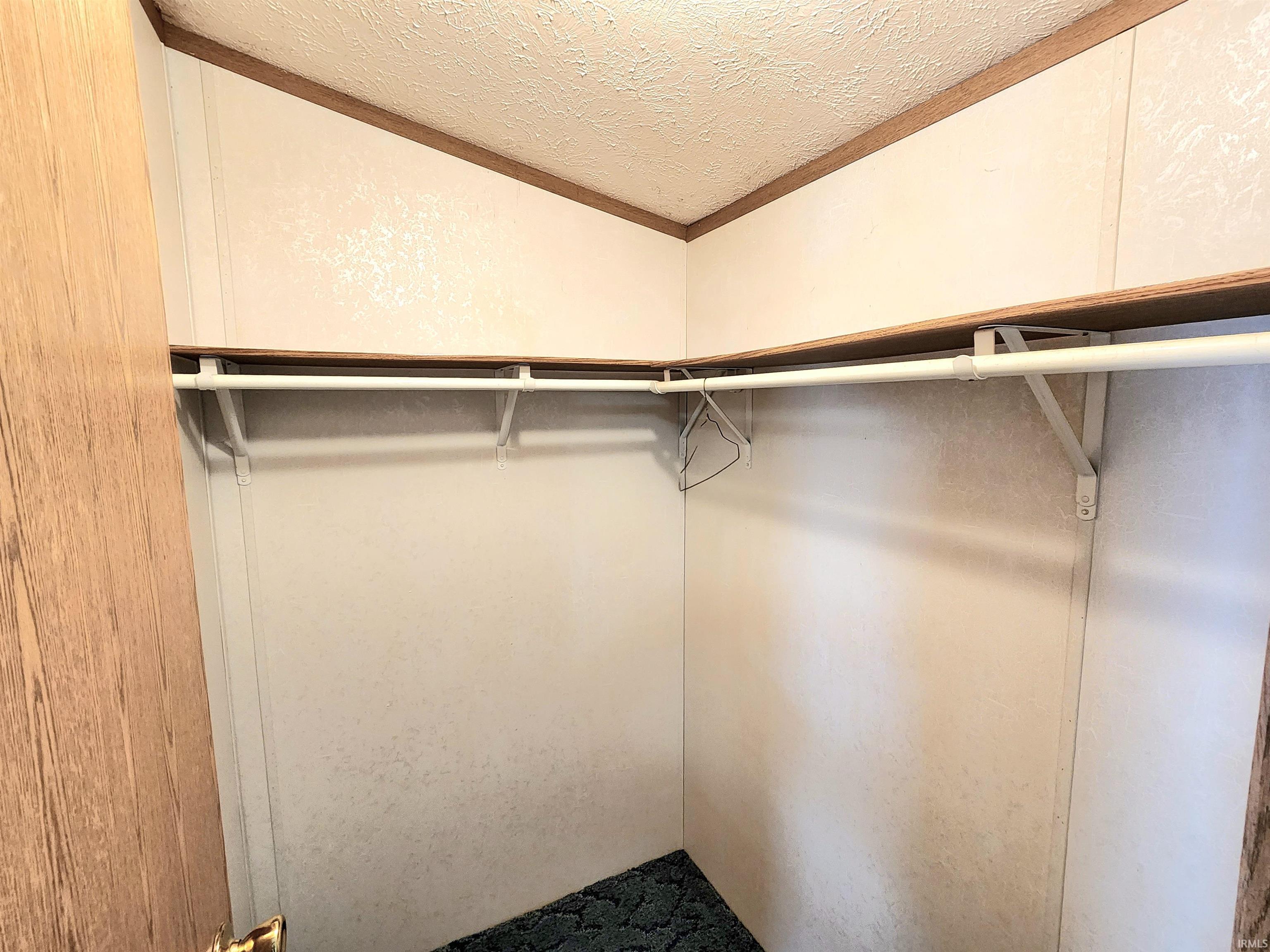 7665 Renner Street Hamilton, IN 46742 - Photo 16 of 26