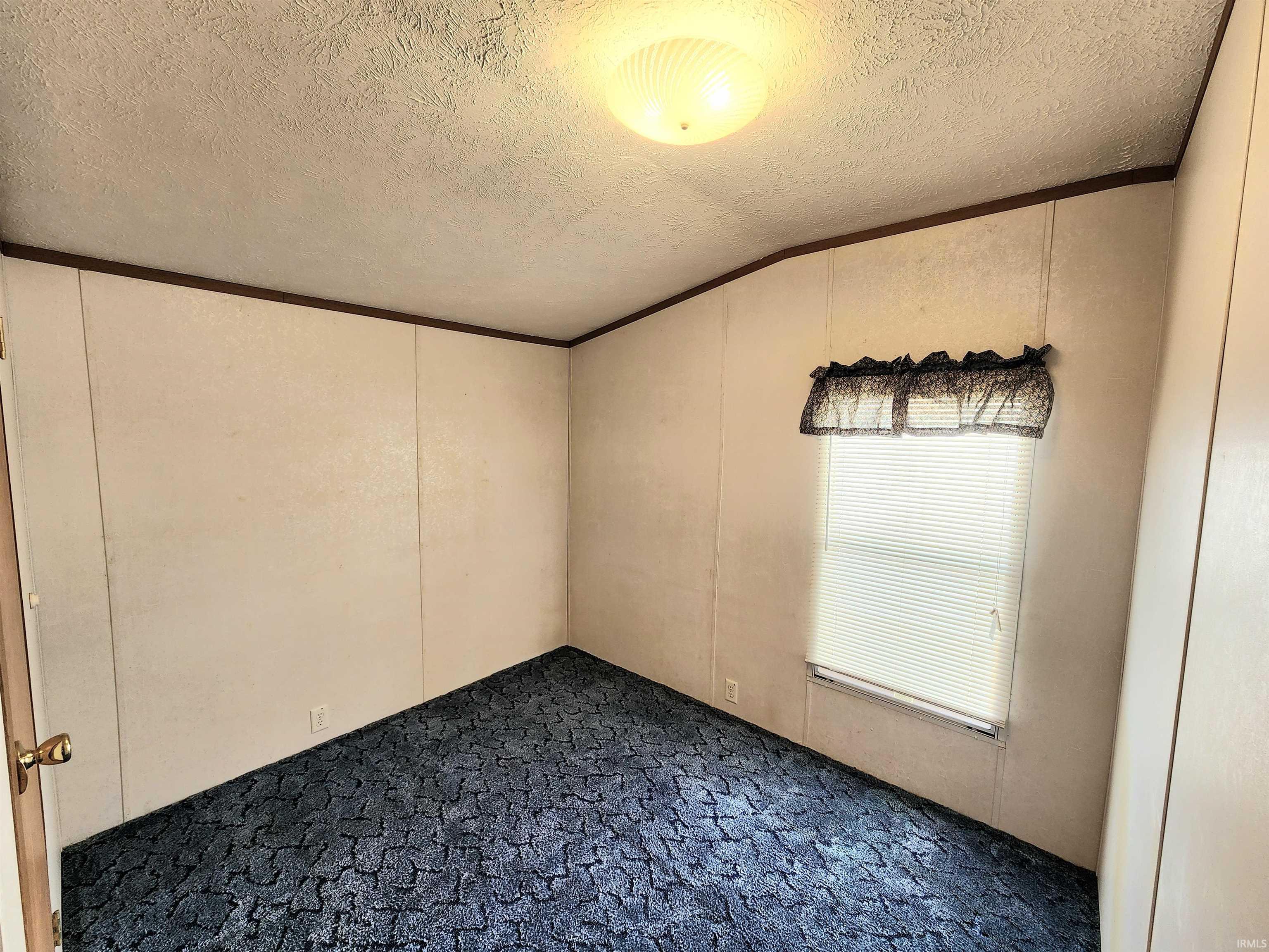 7665 Renner Street Hamilton, IN 46742 - Photo 19 of 26