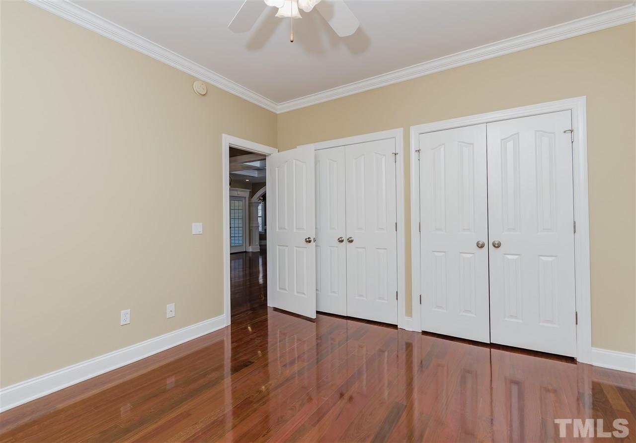 286 Cameron Drive Raleigh, NC 27603 - Photo 13 of 25 Gallery Image 13