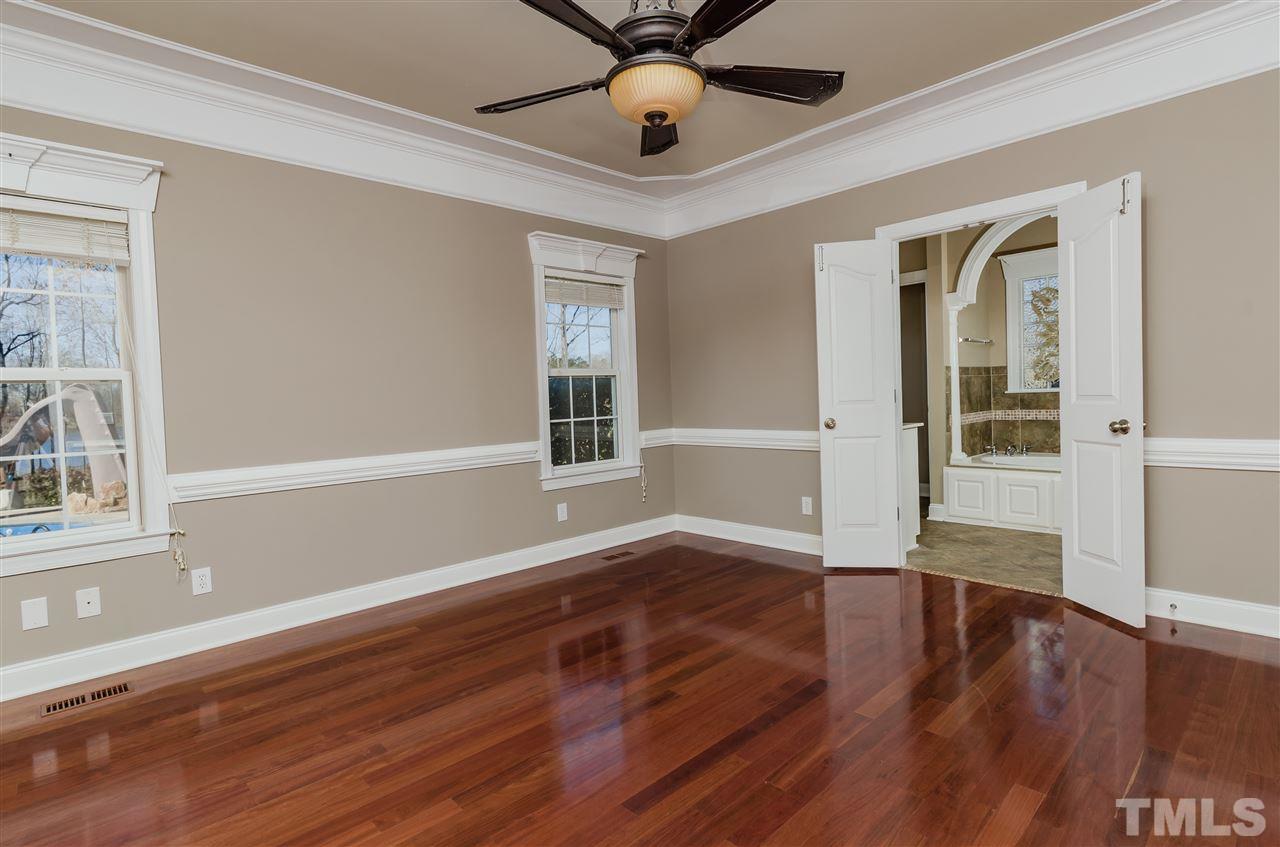 286 Cameron Drive Raleigh, NC 27603 - Photo 14 of 25 Gallery Image 14