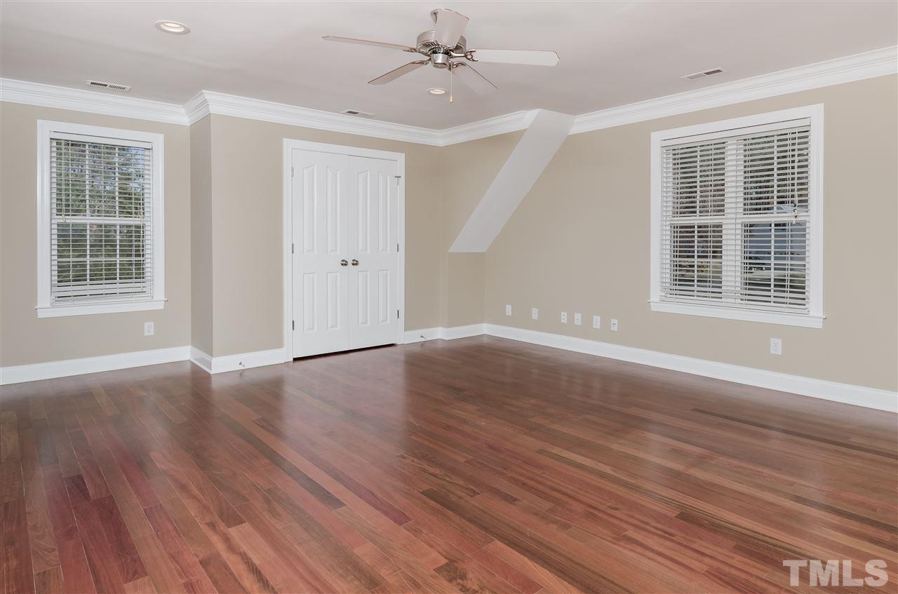 286 Cameron Drive Raleigh, NC 27603 - Photo 17 of 25 Gallery Image 17