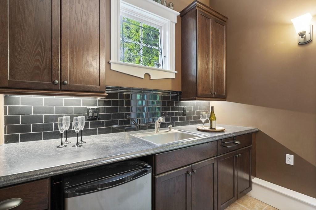 29 Pemberton Road Wayland, MA 01778 - Photo 23 of 36 Gallery Image 23
